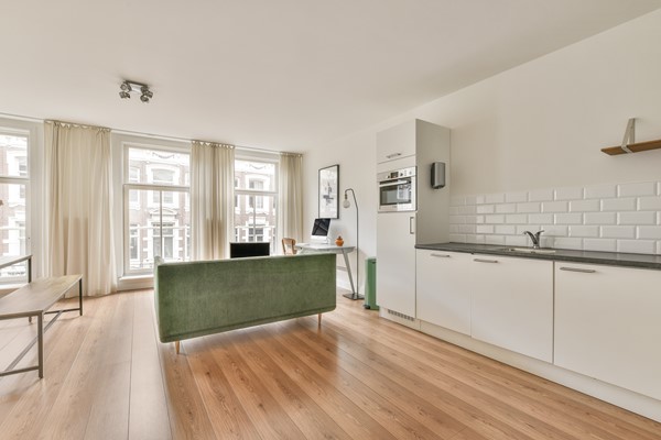 Medium property photo - Tweede Jan van der Heijdenstraat 89C, 1074 XS Amsterdam